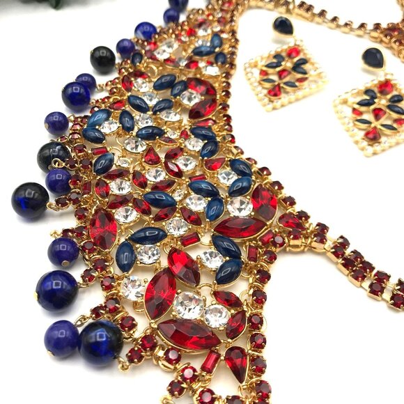Vintage Gold Tone Crystal & Beaded Collar Necklace & Earrings Set by Scaasi - Picture 3 of 10